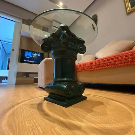 Tokaapartment ティラナ